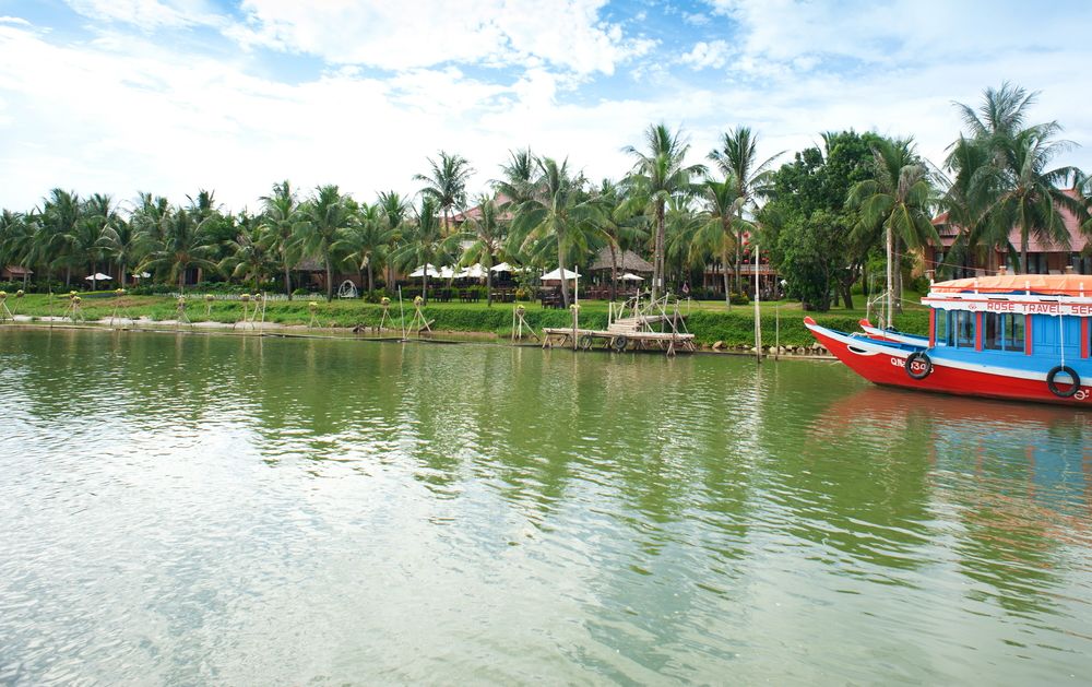 Vinh Hung Riverside Resort & Spa image 1